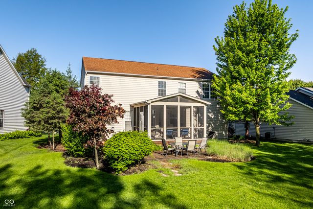 6557 Yorkshire Circle, Zionsville, IN 46077
