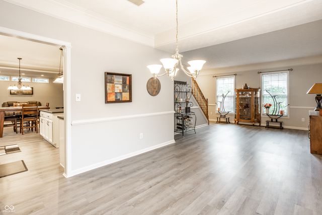 6557 Yorkshire Circle, Zionsville, IN 46077