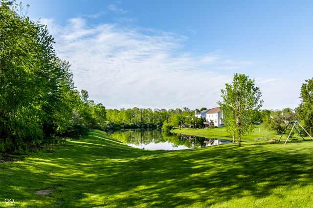 6557 Yorkshire Circle, Zionsville, IN 46077