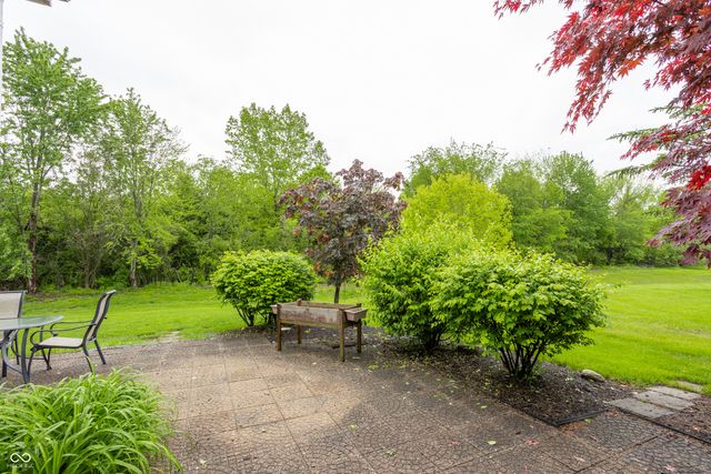 6557 Yorkshire Circle, Zionsville, IN 46077