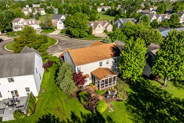 6557 Yorkshire Circle, Zionsville, IN 46077