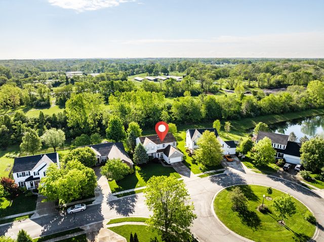 6557 Yorkshire Circle, Zionsville, IN 46077