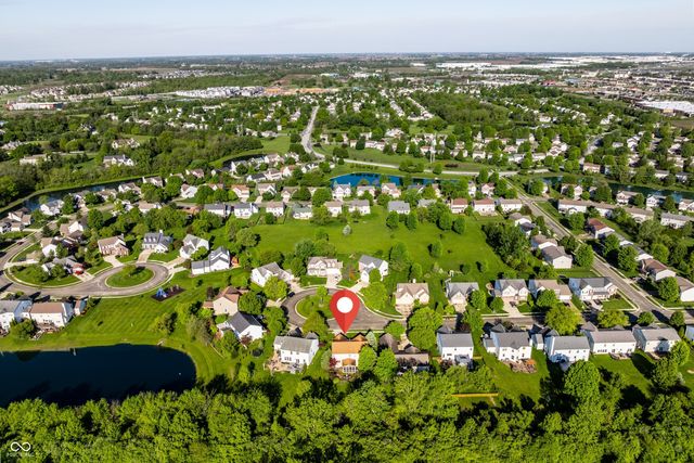 6557 Yorkshire Circle, Zionsville, IN 46077