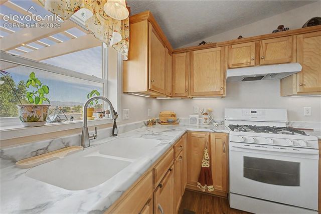 245 N Quail Court, Rockvale, CO 81244