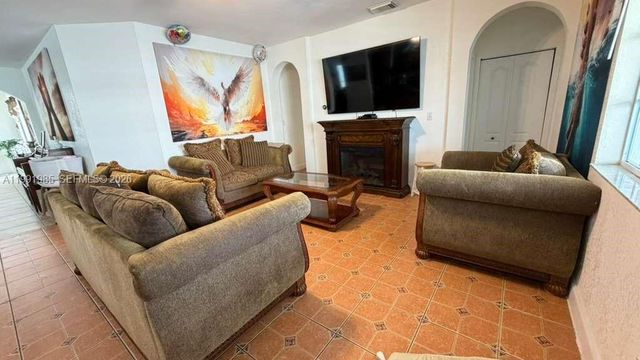 14065 SW 278th St -, Homestead, FL 33032
