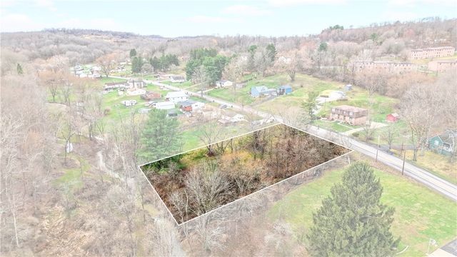 3056 Santiago Rd, Imperial, PA 15126