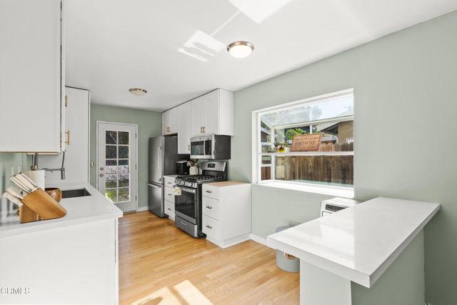 2942 Apache Avenue, Ventura, CA 93001