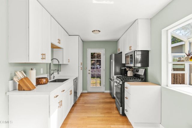 2942 Apache Avenue, Ventura, CA 93001