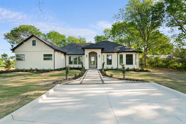 6048 VZ County Road 2120, Wills Point, TX 75169