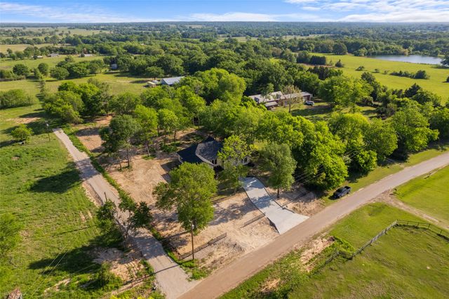 6048 VZ County Road 2120, Wills Point, TX 75169