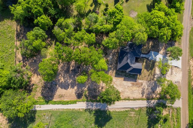 6048 VZ County Road 2120, Wills Point, TX 75169