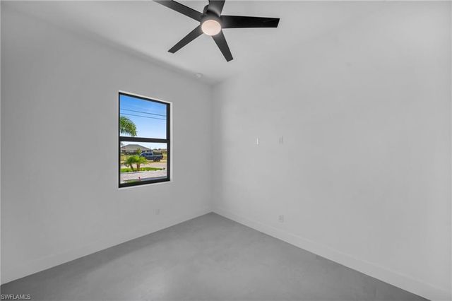 1049 Embers PKWY W, Cape Coral, FL 33993