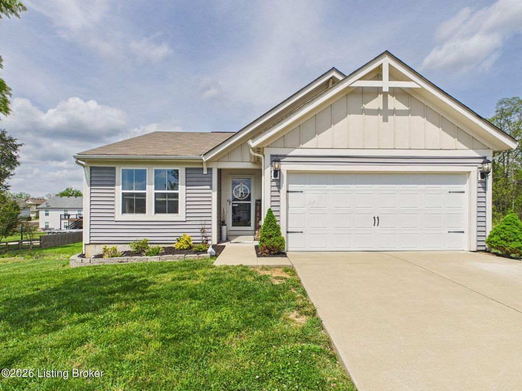 157 Broken Branch Ct, Mt Washington, KY 40047
