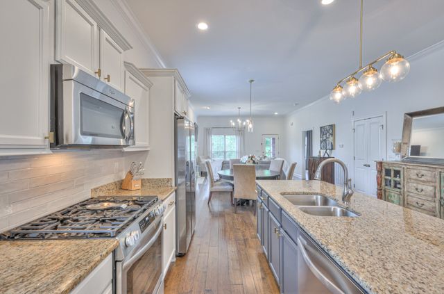 8313 Middlewick Ln, Nolensville, TN 37135