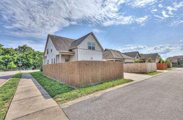 8313 Middlewick Ln, Nolensville, TN 37135