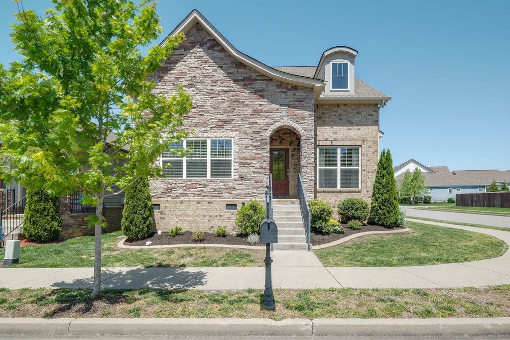 8313 Middlewick Ln, Nolensville, TN 37135