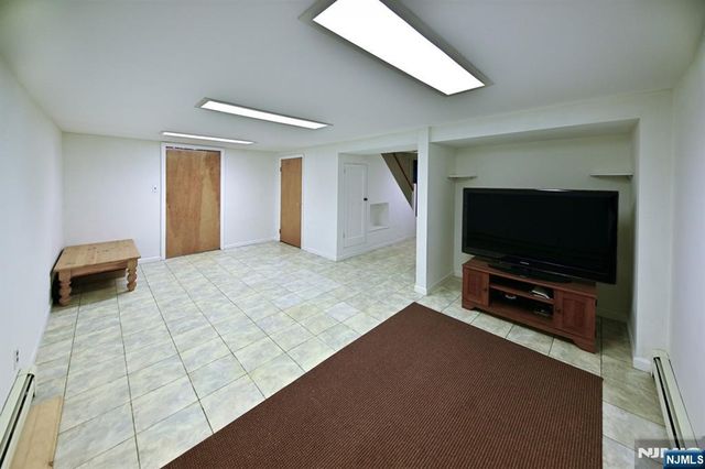 182 Roosevelt Place, Maywood, NJ 07607