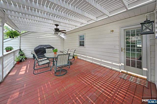 182 Roosevelt Place, Maywood, NJ 07607