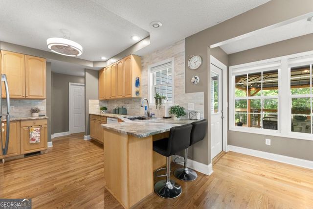 652 Shadow Mountain Lane, Cleveland, GA 30528