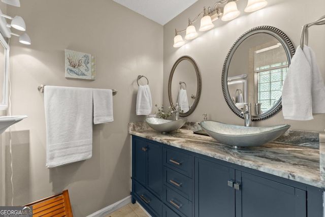 652 Shadow Mountain Lane, Cleveland, GA 30528