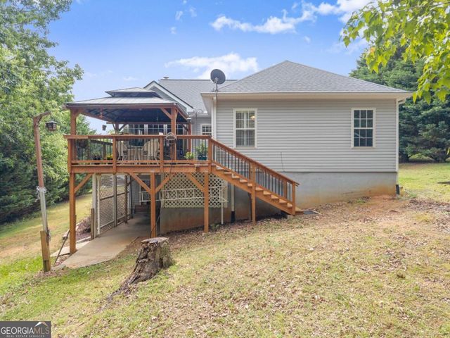 652 Shadow Mountain Lane, Cleveland, GA 30528