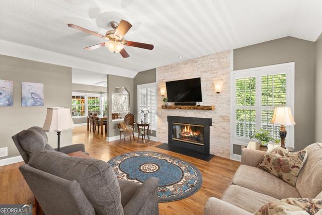 652 Shadow Mountain Lane, Cleveland, GA 30528