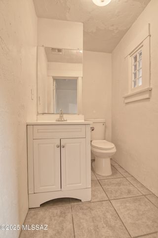 912 E 6th Street, Tucson, AZ 85719