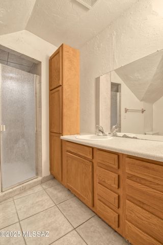 912 E 6th Street, Tucson, AZ 85719