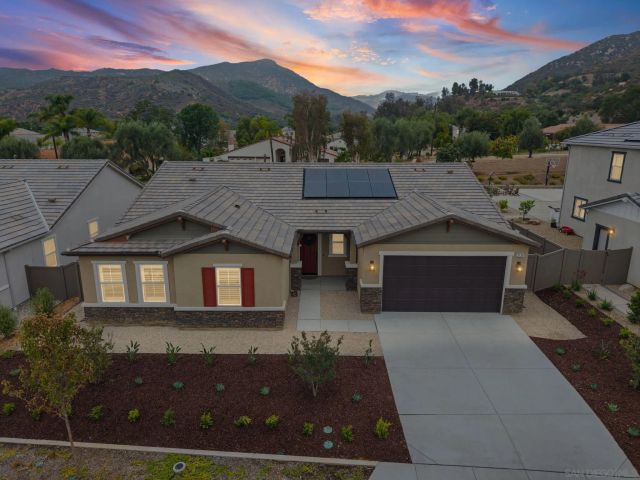 3138 Shue Place, Escondido, CA 92027