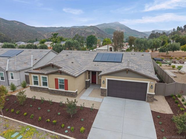 3138 Shue Place, Escondido, CA 92027
