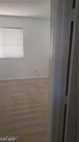 10282 Keystone Pastures Street, Las Vegas, NV 89183