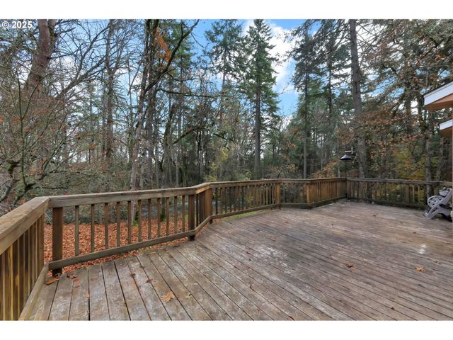 4103 BRAE BURN Dr, Eugene, OR 97405