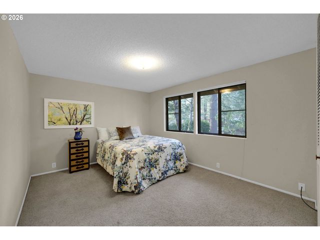 4103 BRAE BURN Dr, Eugene, OR 97405