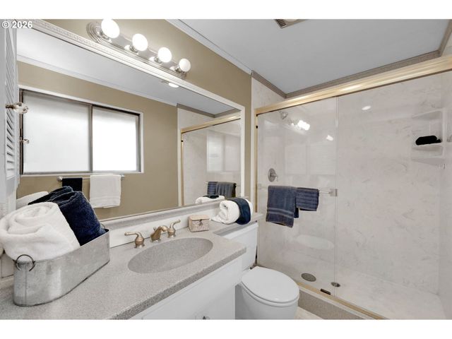 4103 BRAE BURN Dr, Eugene, OR 97405