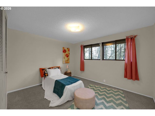 4103 BRAE BURN Dr, Eugene, OR 97405