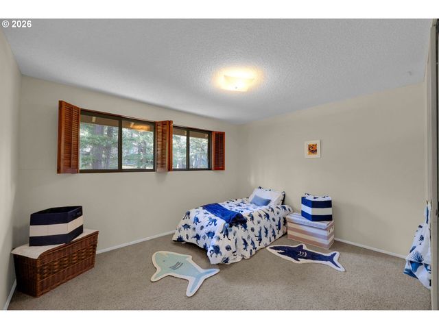 4103 BRAE BURN Dr, Eugene, OR 97405