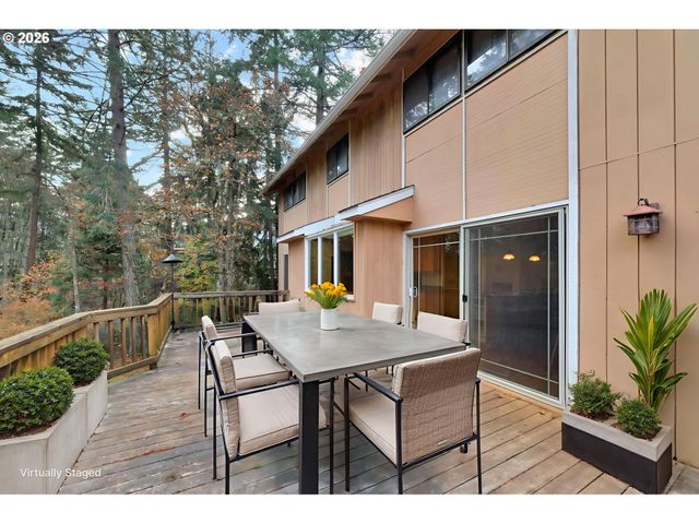 4103 BRAE BURN Dr, Eugene, OR 97405