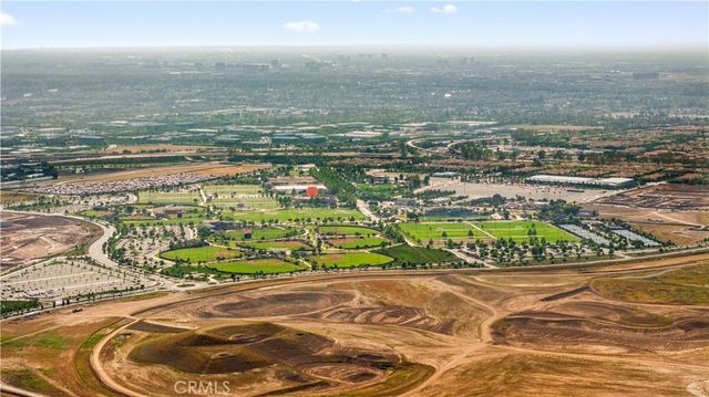 209 Mask, Irvine, CA 92618