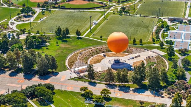 209 Mask, Irvine, CA 92618