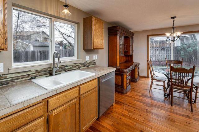 3023 NE Lansing Court, Bend, OR 97701