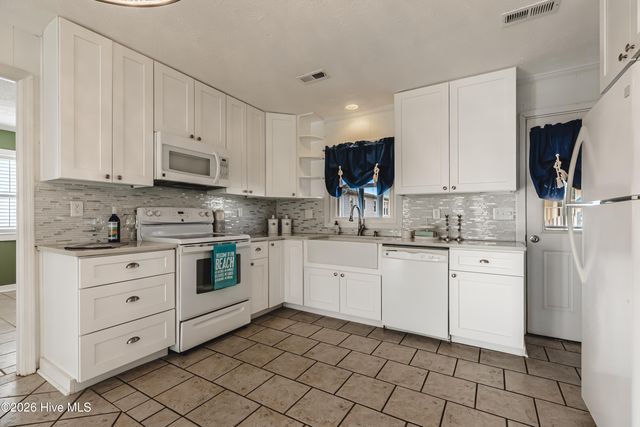 406 36th Street, Sunset Beach, NC 28468