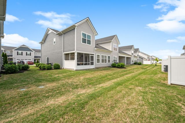 1626 Calcutta Dr, Murfreesboro, TN 37128