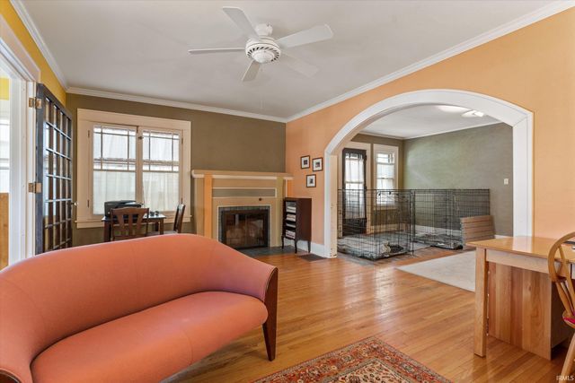 212 Marquette Avenue, South Bend, IN 46617