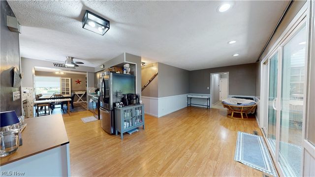 6061 Chapel Road, Madison, OH 44057