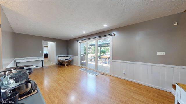 6061 Chapel Road, Madison, OH 44057
