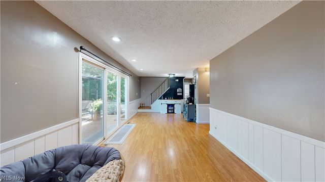 6061 Chapel Road, Madison, OH 44057