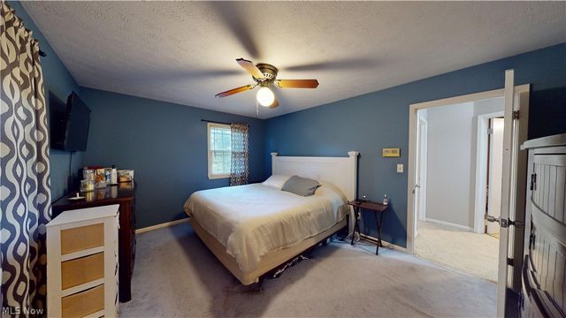 6061 Chapel Road, Madison, OH 44057