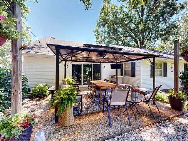 6061 Chapel Road, Madison, OH 44057