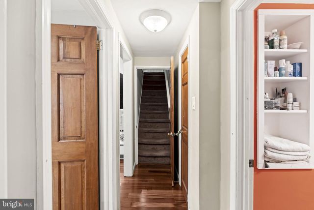 1329 W COUNTY LINE RD, Hatboro, PA 19040