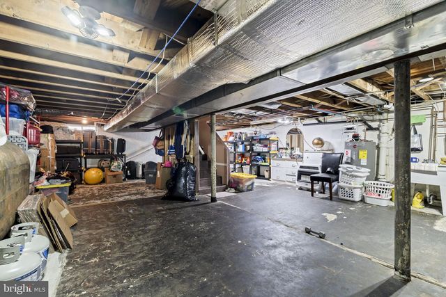 1329 W COUNTY LINE RD, Hatboro, PA 19040